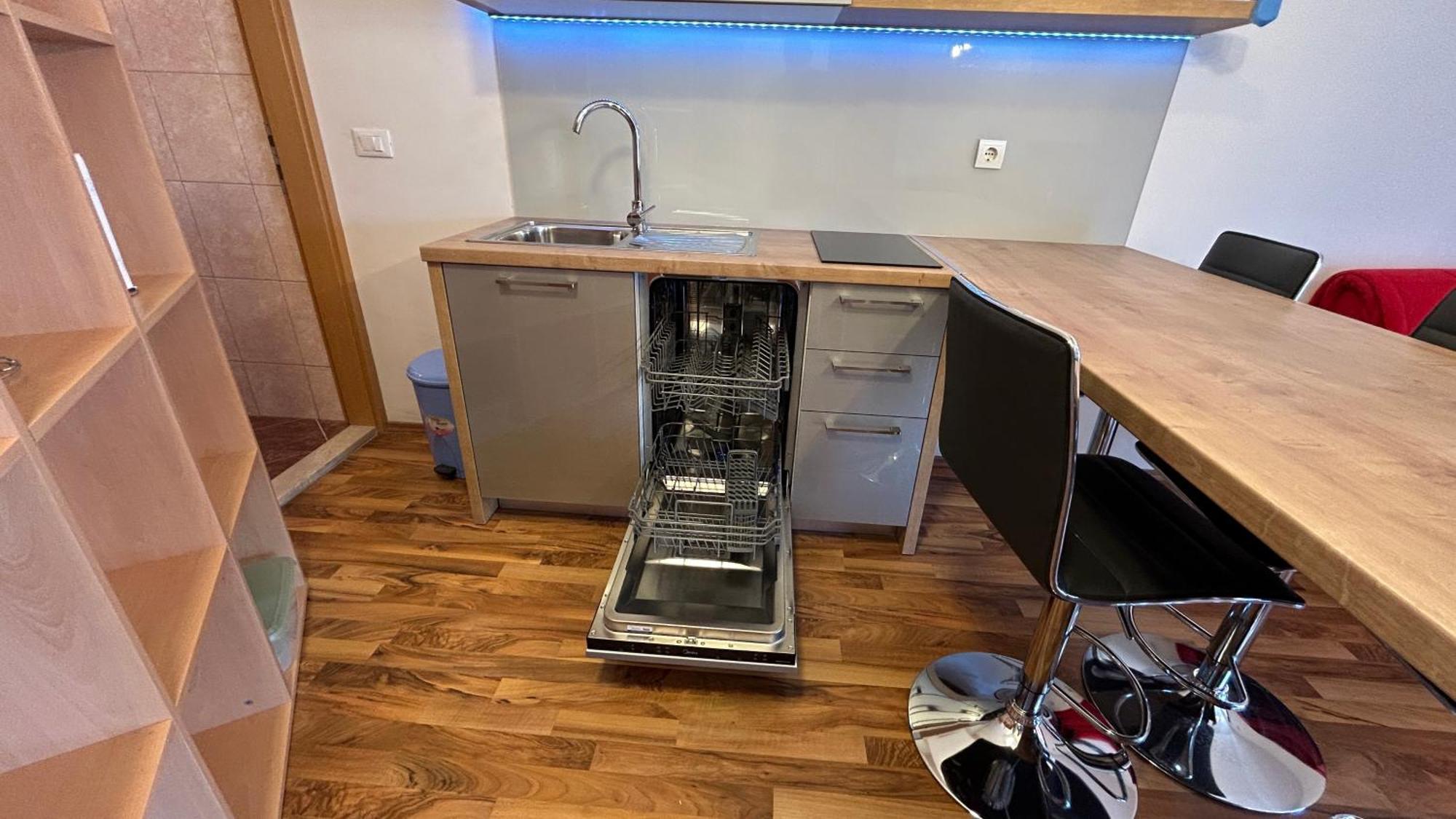 Apartman Senka Podgora Luaran gambar