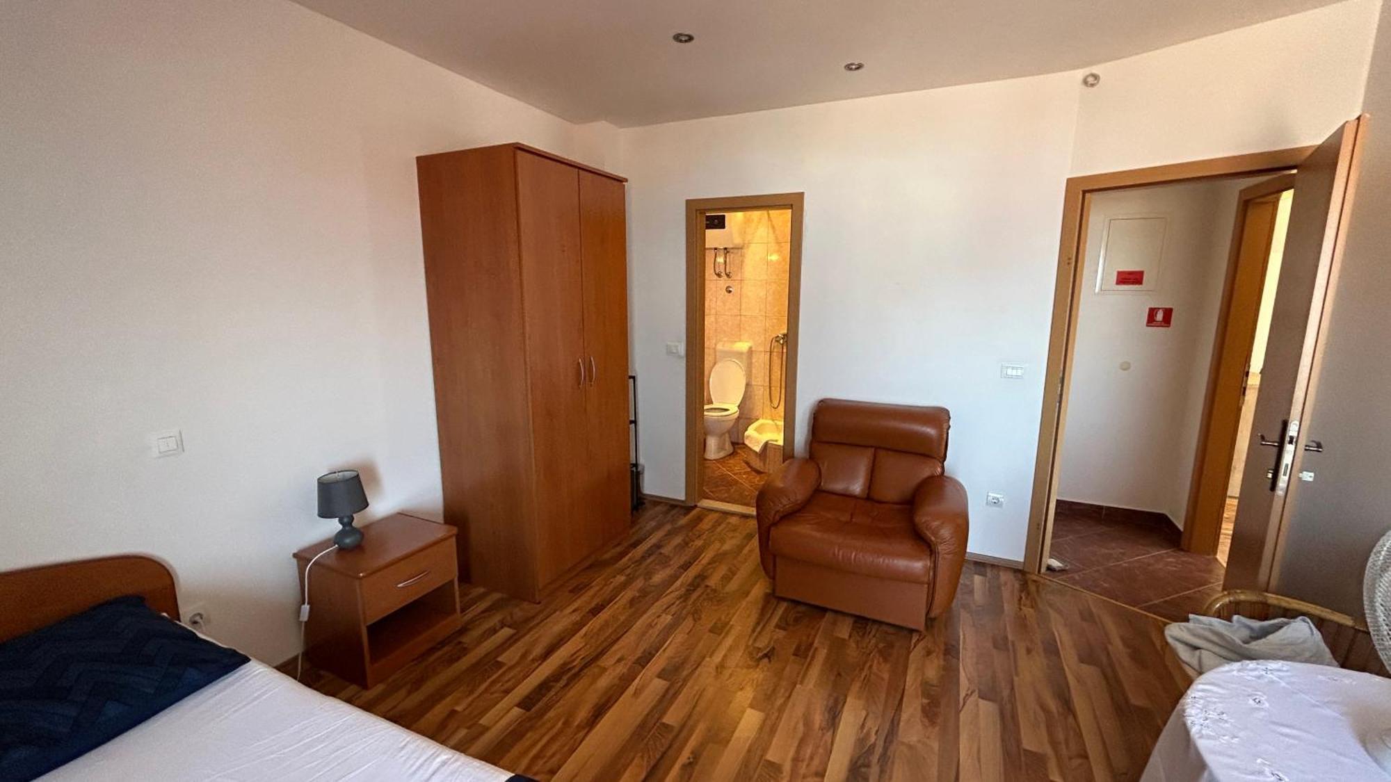 Apartman Senka Podgora Luaran gambar